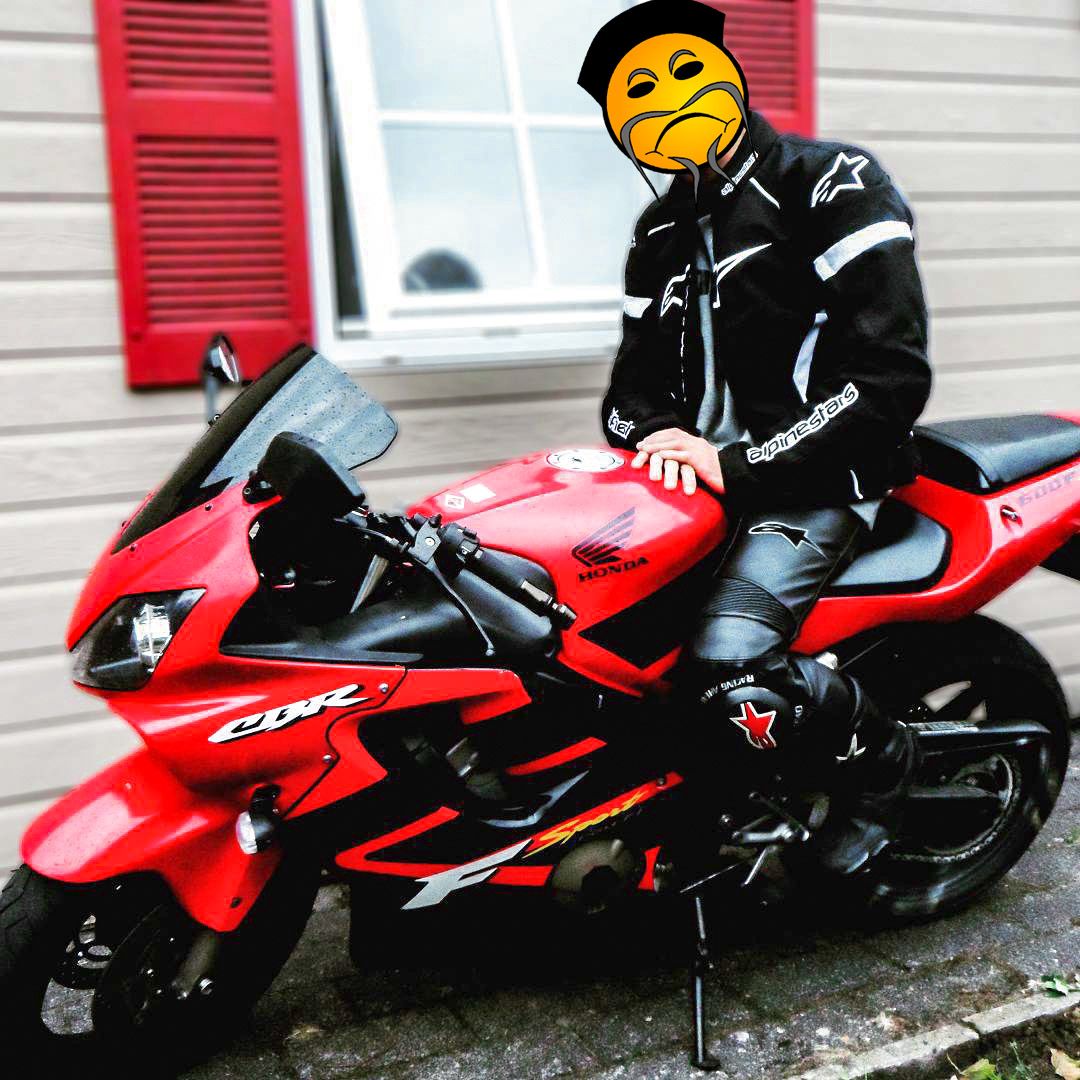 Nowa czarna szyba do moto bok